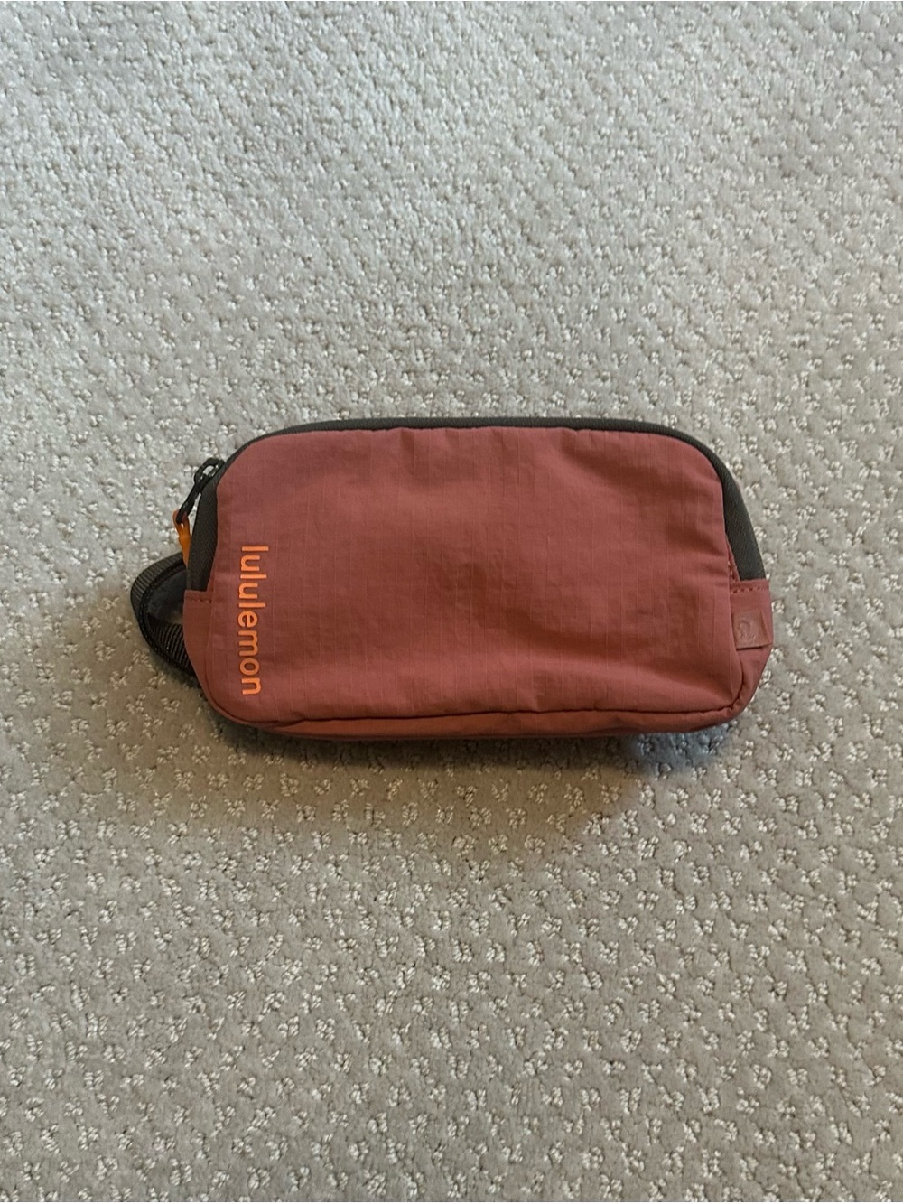 lululemon athletica Mini Belt Bag